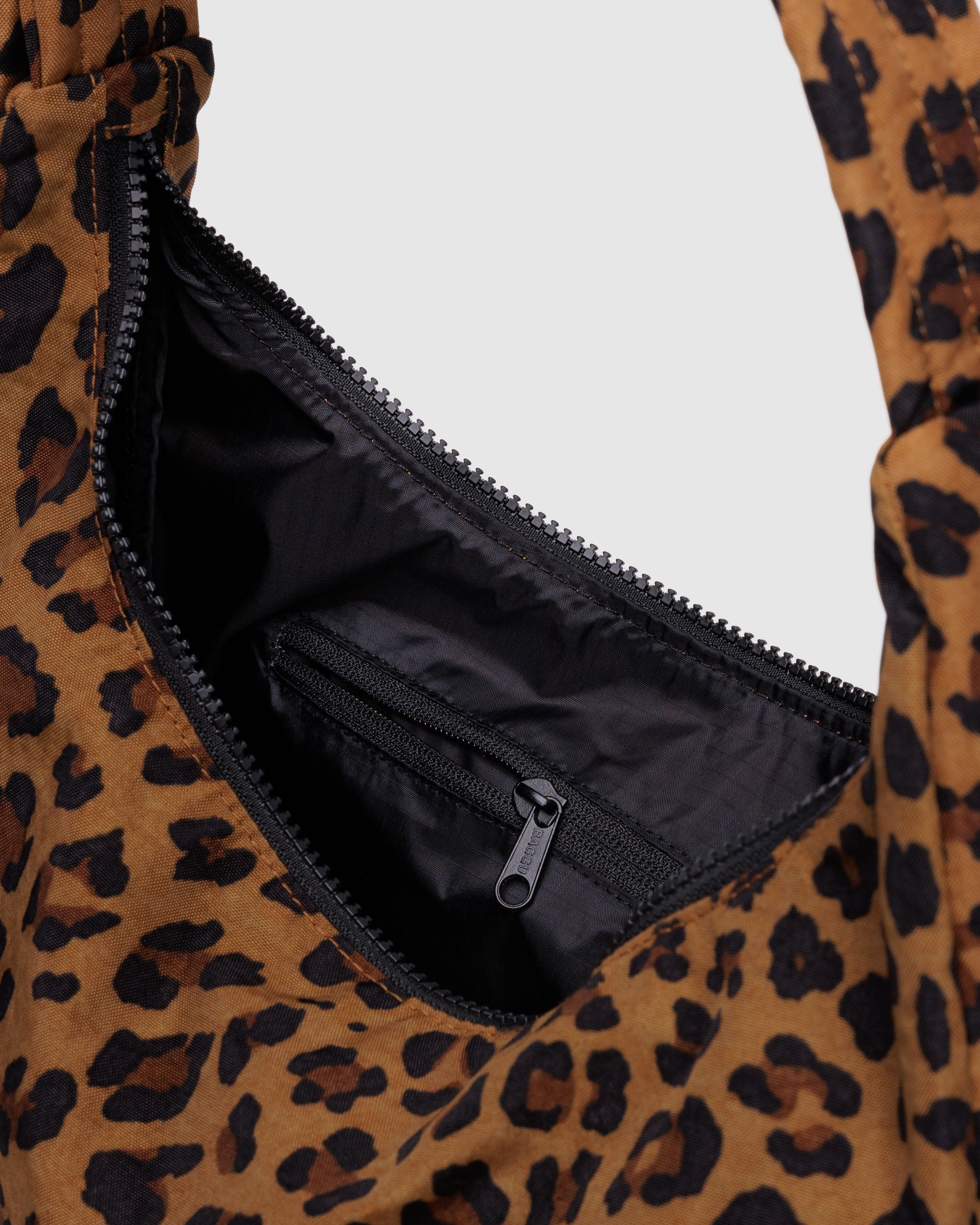 Leopard Print Nylon Shoulder bag | BAGGU | Shoulder Bag