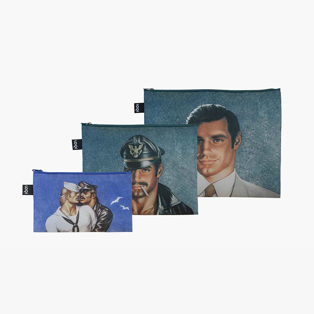 https://www.keepandkind.com/cdn/shop/files/ZP.TF.DN-LOQI-tom-of-finland-day-night-bon-voyage-zip-pockets-3d-RGB_1024x1024.jpg?v=1700779563